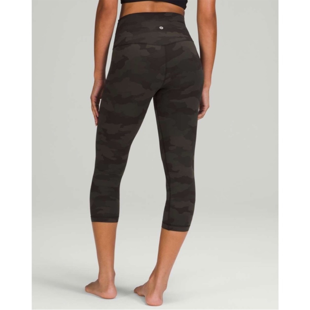 LULULEMON Align HR Crop 21" Camo Leggings Yogo Collection Activewear Size 0 NWT - Picture 2 of 12